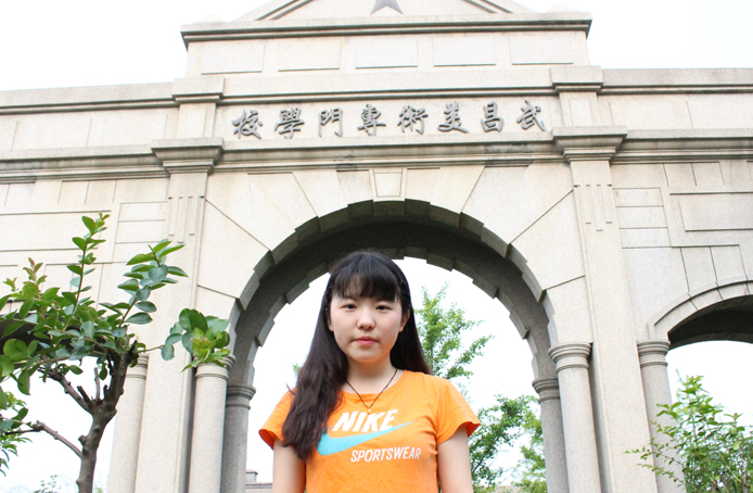 合肥顶峰美术中高考集训画室美术培训学···